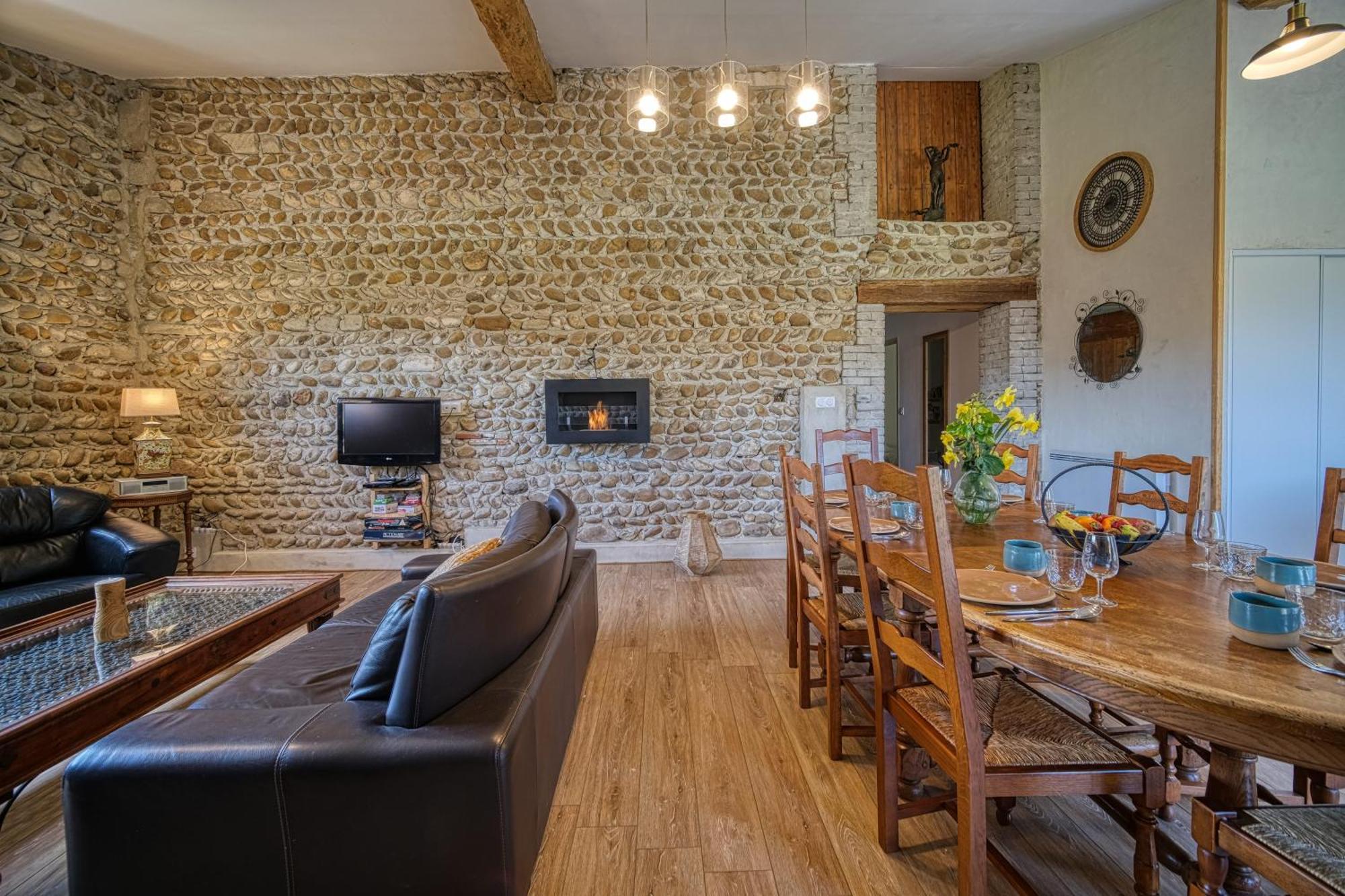 Maison Michonieres - Gite 3 Etoiles - 8 Personnes Miribel  Exterior foto