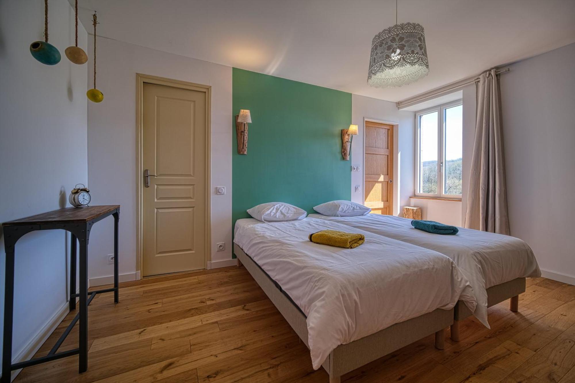 Maison Michonieres - Gite 3 Etoiles - 8 Personnes Miribel  Exterior foto